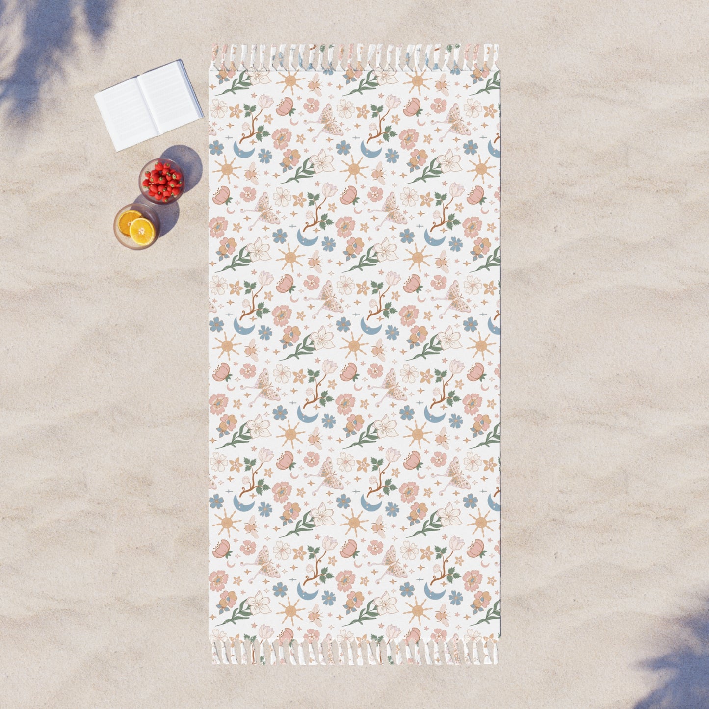 Boho Floral Beach Towel – Stylish and Relaxing for Sunny Days